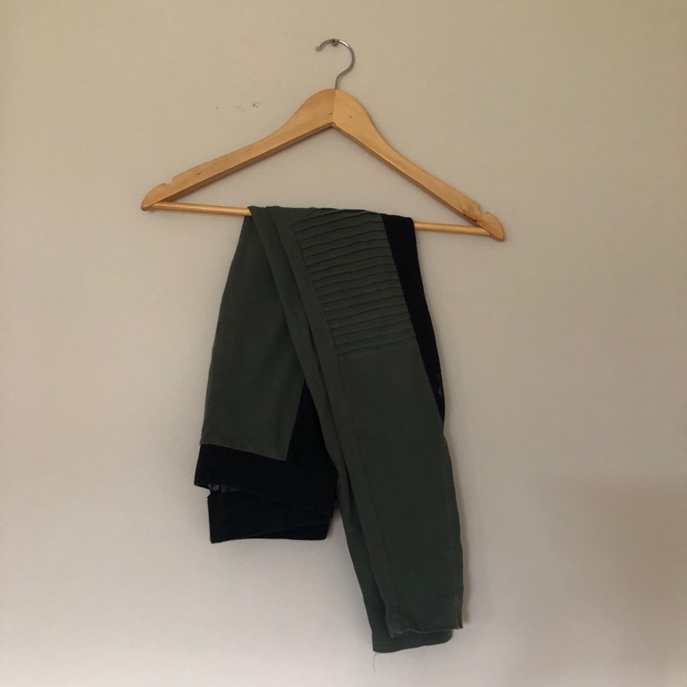 Green and black leggings